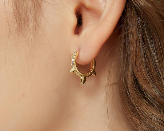 Mya gold spike earring