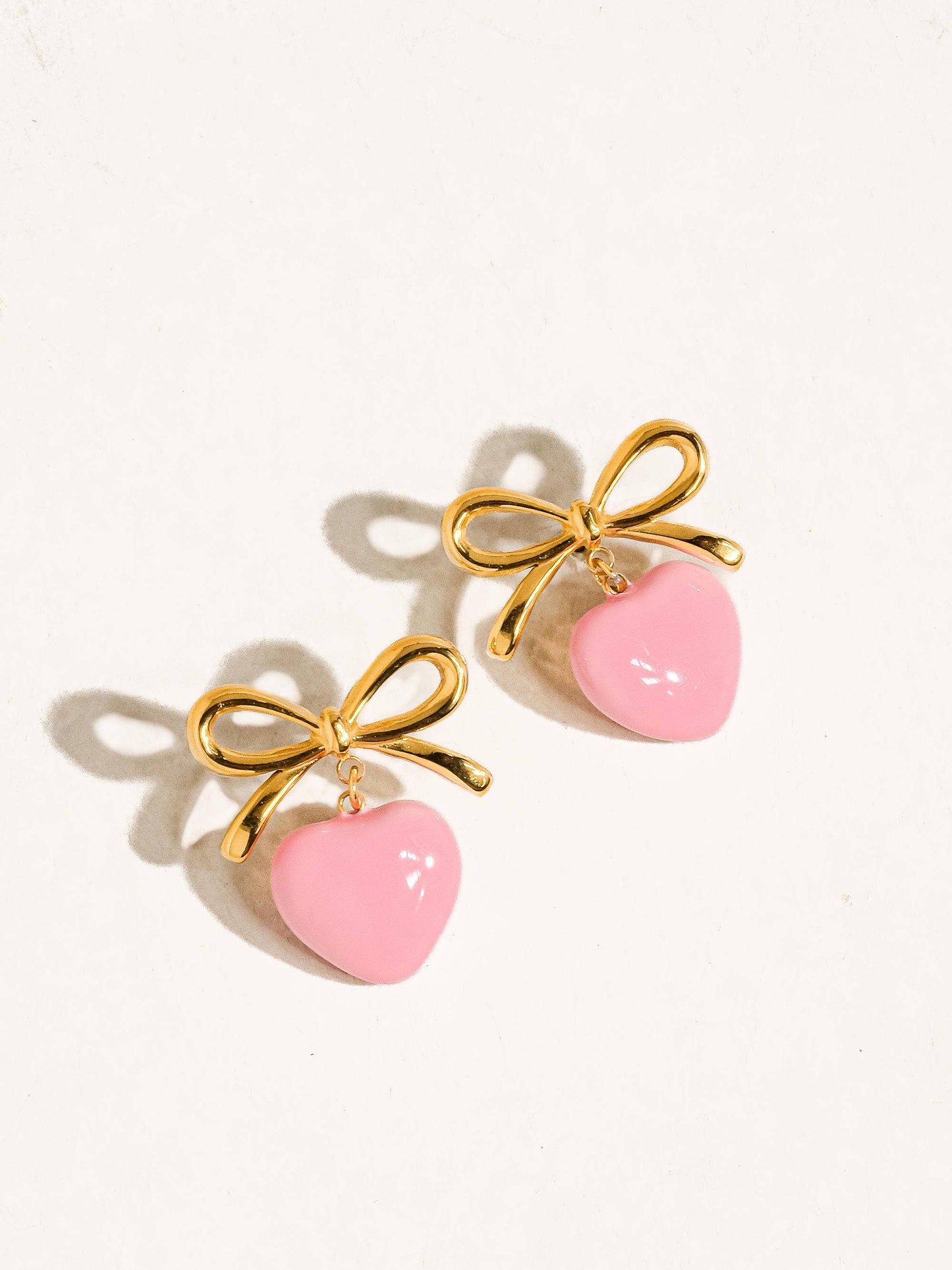 Dainty Bow Heart Earring