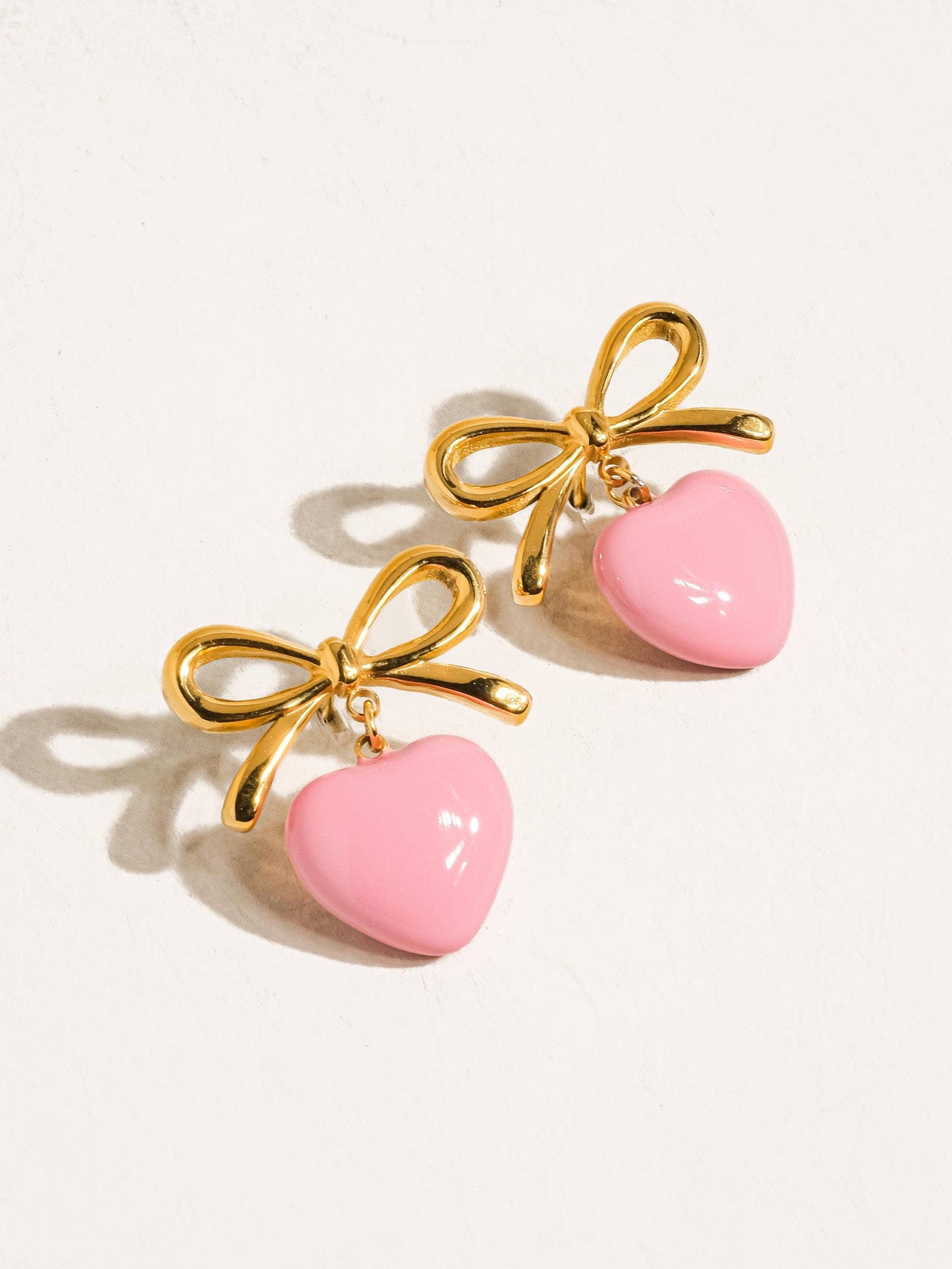 Dainty Bow Heart Earring