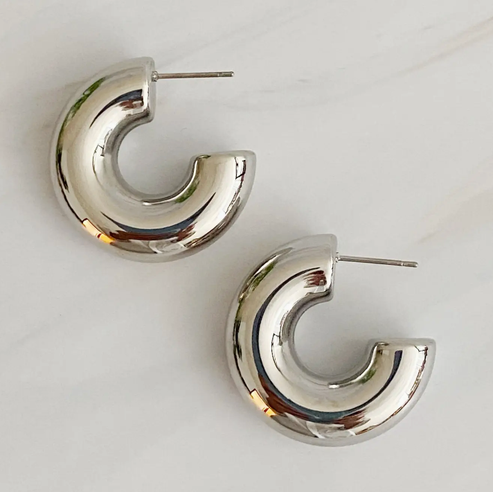 Polished Hollow Daily Hoop Earrings